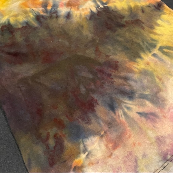 Youth S tie dye t-shirt fire and smoke dragon breath galaxy - Picture 3 of 8